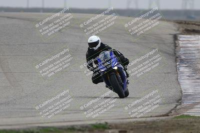 media/Nov-29-2025-TrackDaz (Sat) [[10ae2d9bce]]/B Group/Session 3 (Outside Grapevine)/